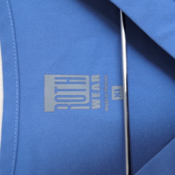 Rothwear Med Couture Insight Men's 3 Pocket Scrub Top Ceil Size Extra Large - Picture 2 of 5